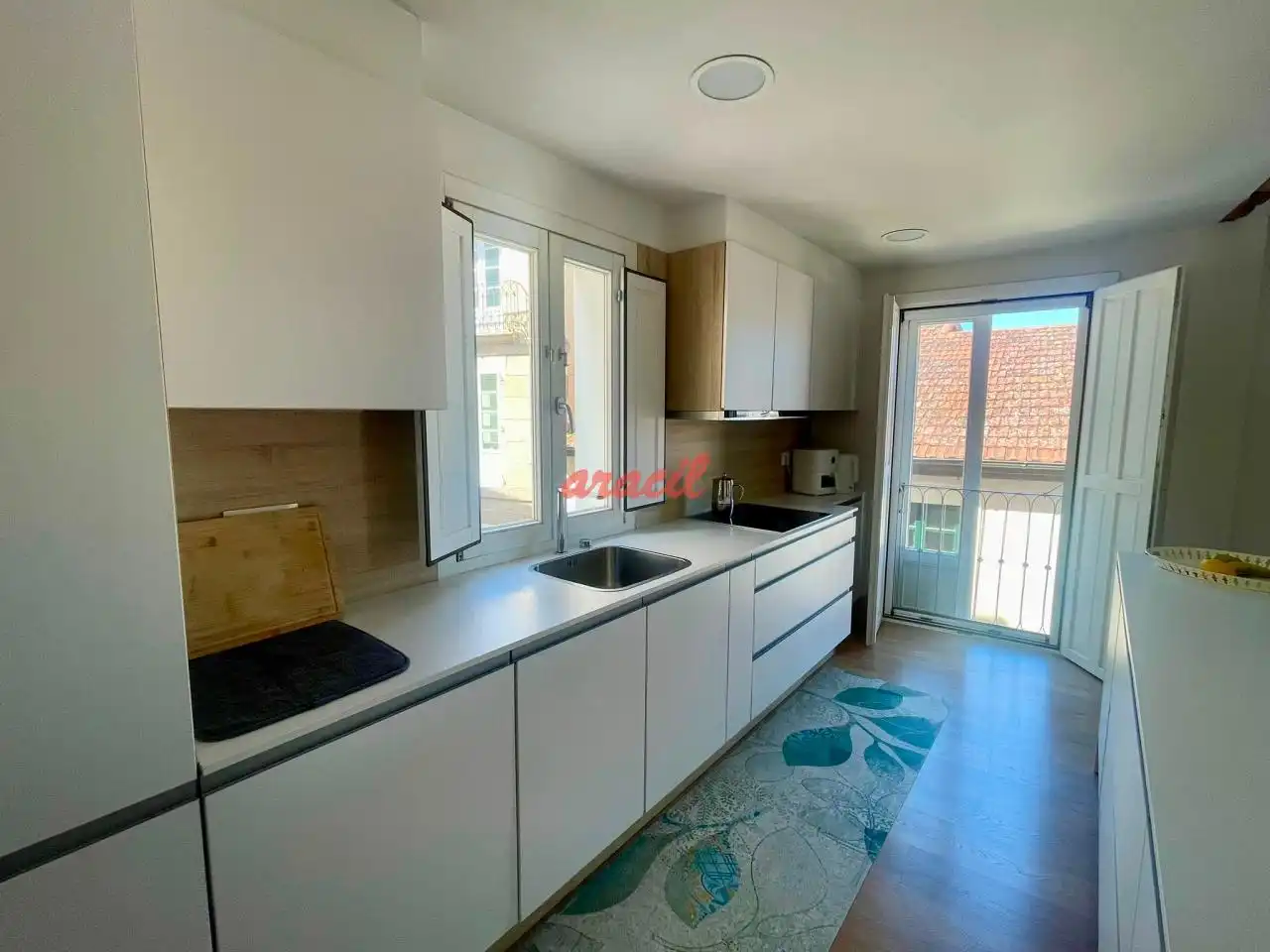 Kitchen of Flat for rent in Ourense Capital   with Air Conditioner, Heating and Furnished