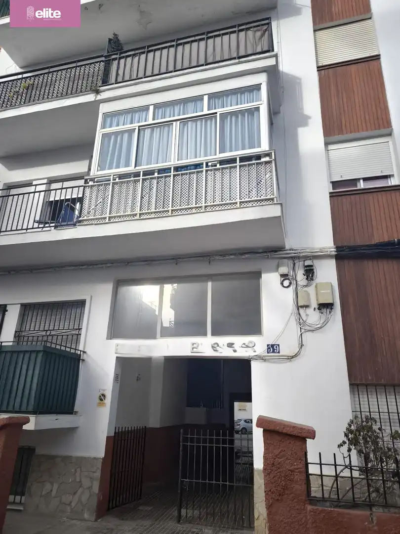Exterior view of Duplexes for sale in Rota  with Air Conditioner
