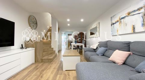 Foto 3 von Einfamilien-Reihenhaus zum Verkauf in Carrer Uva, Santa Eulàlia, L'Hospitalet de Llobregat