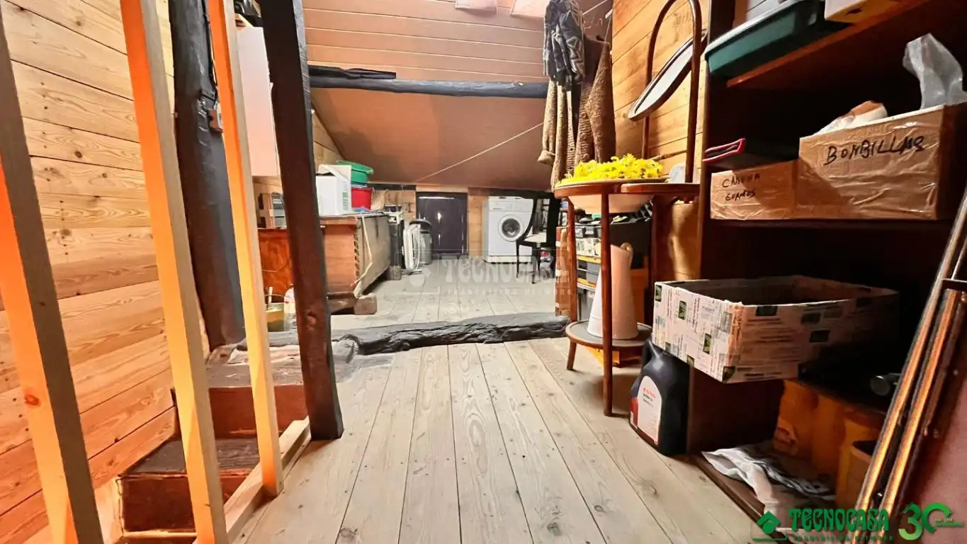 Casa adosada en venda en Pedro Bernardo amb Calefacció