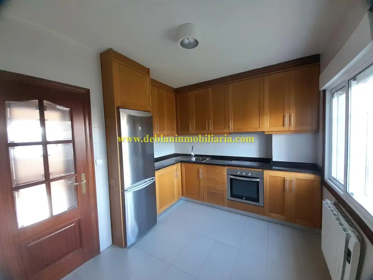Kitchen of Flat for rent in Tui  with Heating