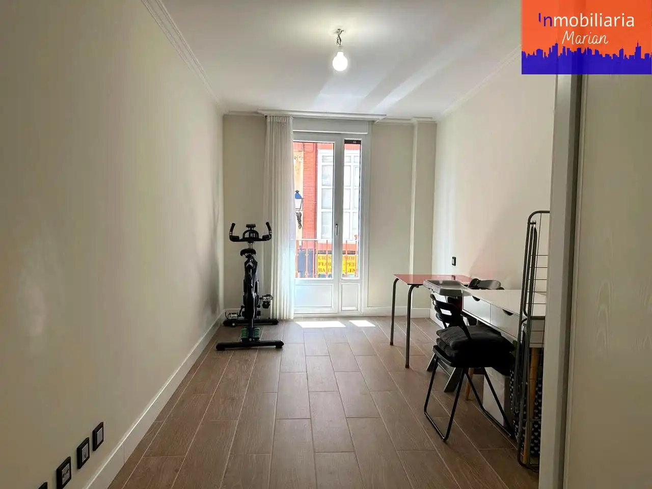Bedroom of Flat for sale in Aranda de Duero  with Heating, Terrace and Furnished