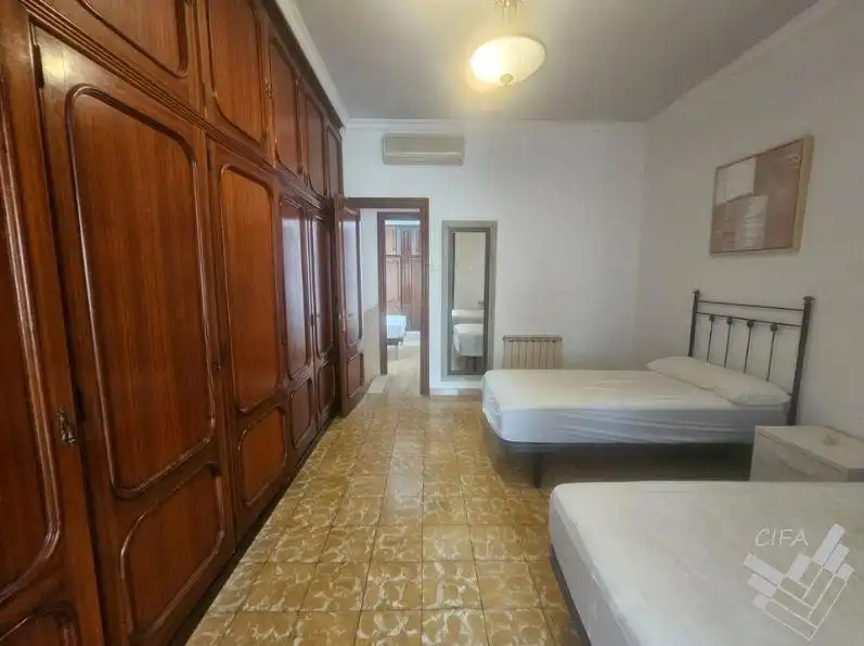 Habitación de Casa adosada en venta en Vinaròs con Aire acondicionado, Calefacción y Terraza