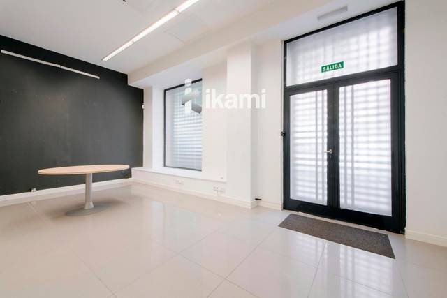 Local comercial en Venta en Ferraz en Argüelles