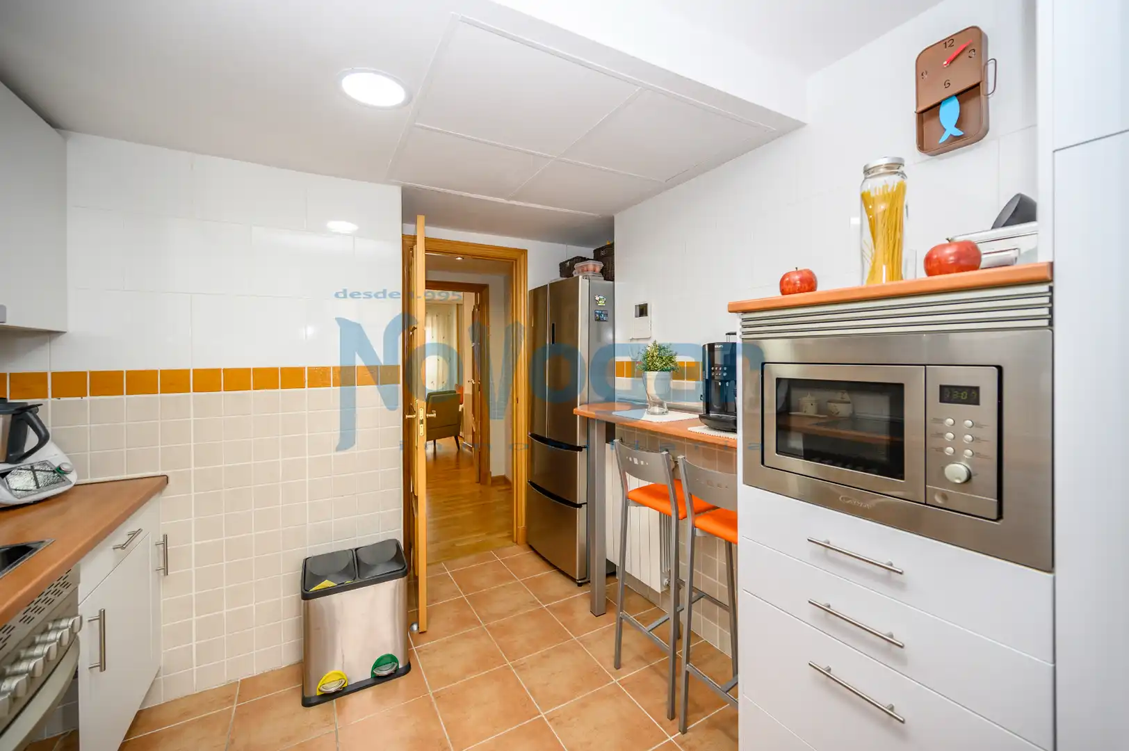 Kitchen of Flat for sale in Móstoles  with Air Conditioner, Heating and Parquet flooring