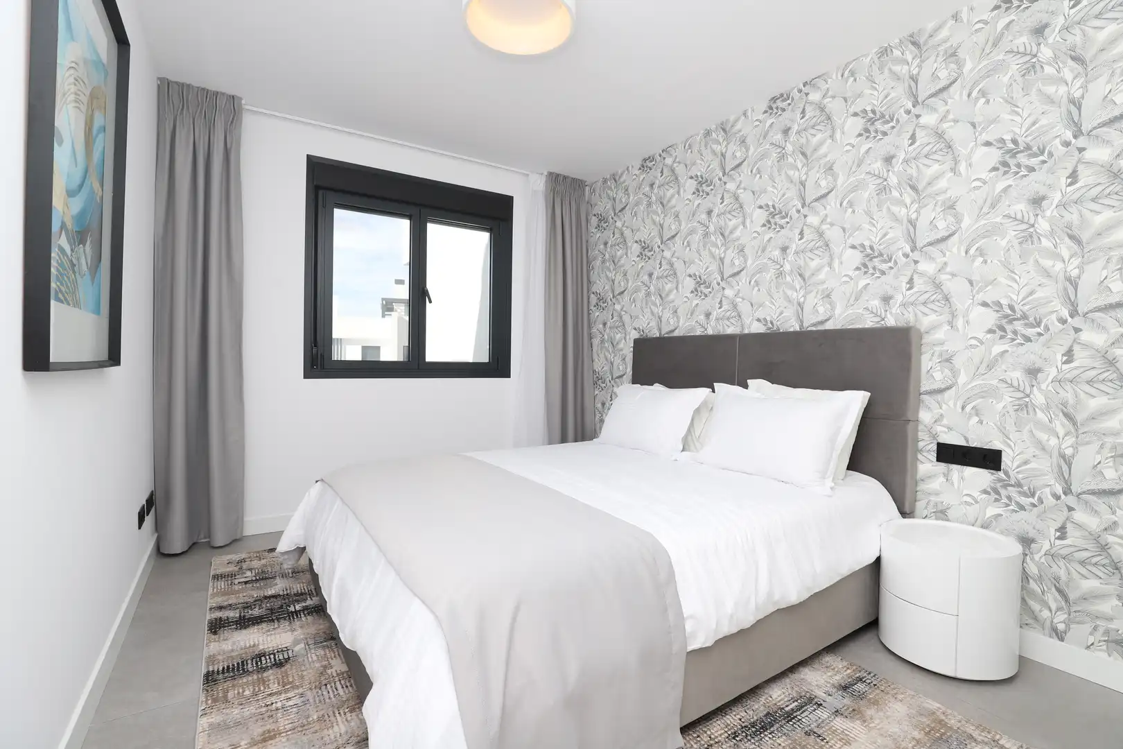 Schlafzimmer von Wohnungen zur Miete in Estepona mit Klimaanlage, Heizung und Terrasse