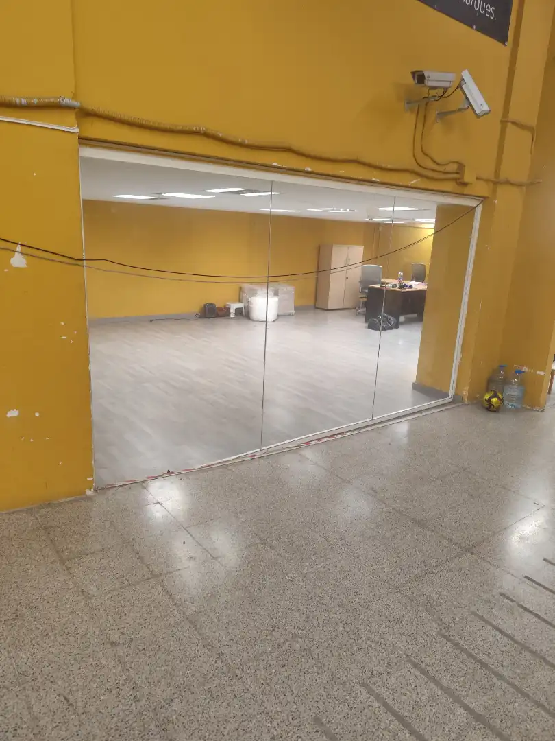 Fabrikhallen zur Miete in Barcelona