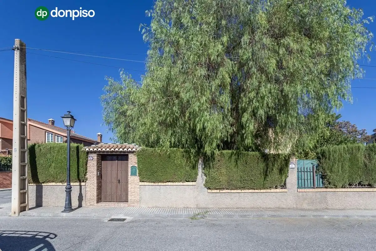 Chalet con piscina en venta en Calle del Arache 5, imagen 50