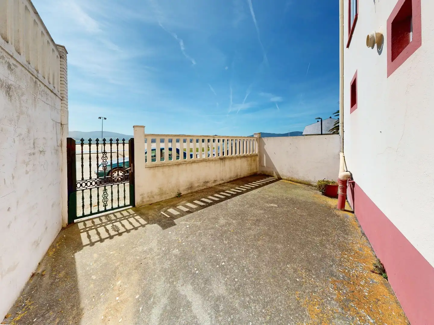 Vista exterior de Casa o chalet en venta en Foz con Calefacción, Terraza y Trastero