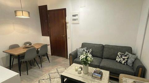 Foto 2 de Piso en venta en Calle Topete, Bellas Vistas, Madrid