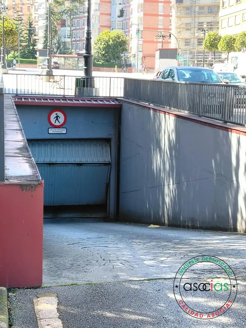 Parkplatz zum Verkauf in Oviedo - CL REAL OVIEDO, imagen 3