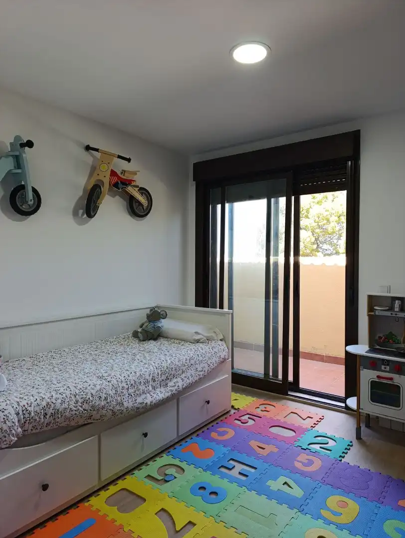 Dormitori de Dúplex en venda en Pozuelo de Calatrava amb Calefacció, Terrassa i Traster