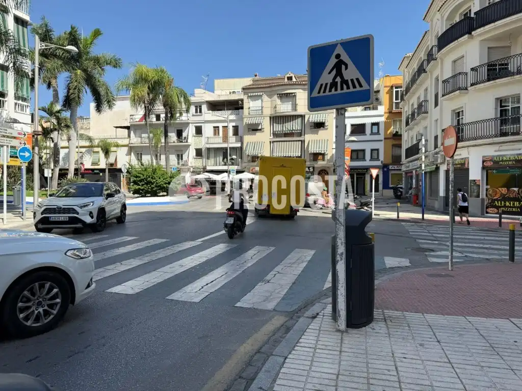 Vista exterior de Pis en venda en Almuñécar