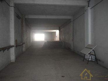 Local comercial en venda a Residencia - Abella