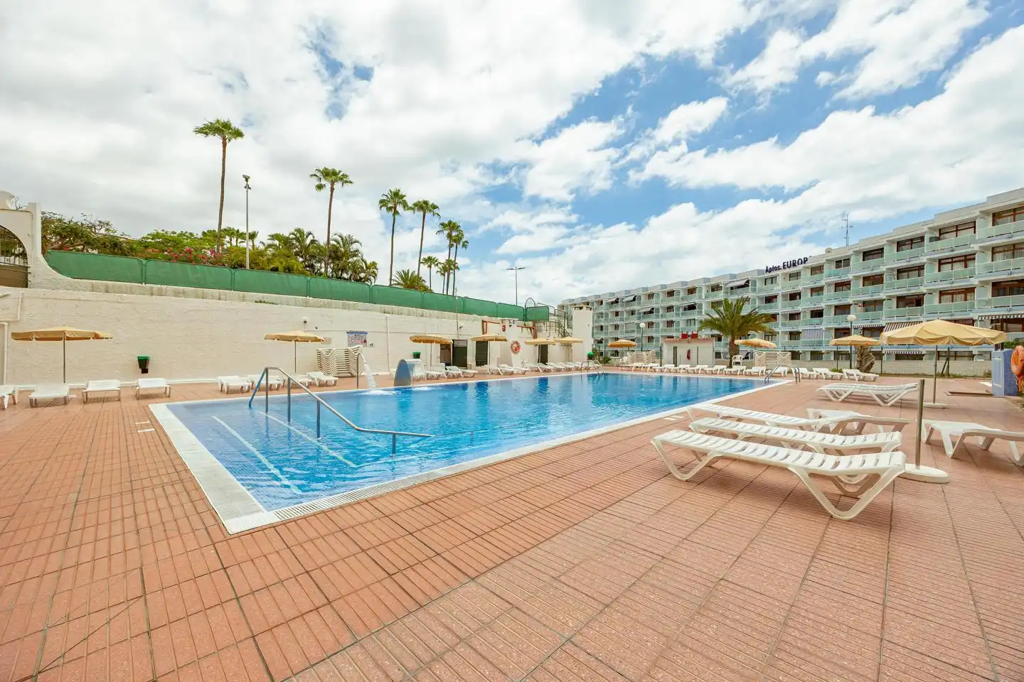 Piscina de Piso en venta en San Bartolomé de Tirajana