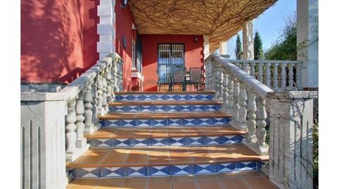 Villa 5 Dormitorios, Piscina, Jardín, Parking cubierto, immagine 4