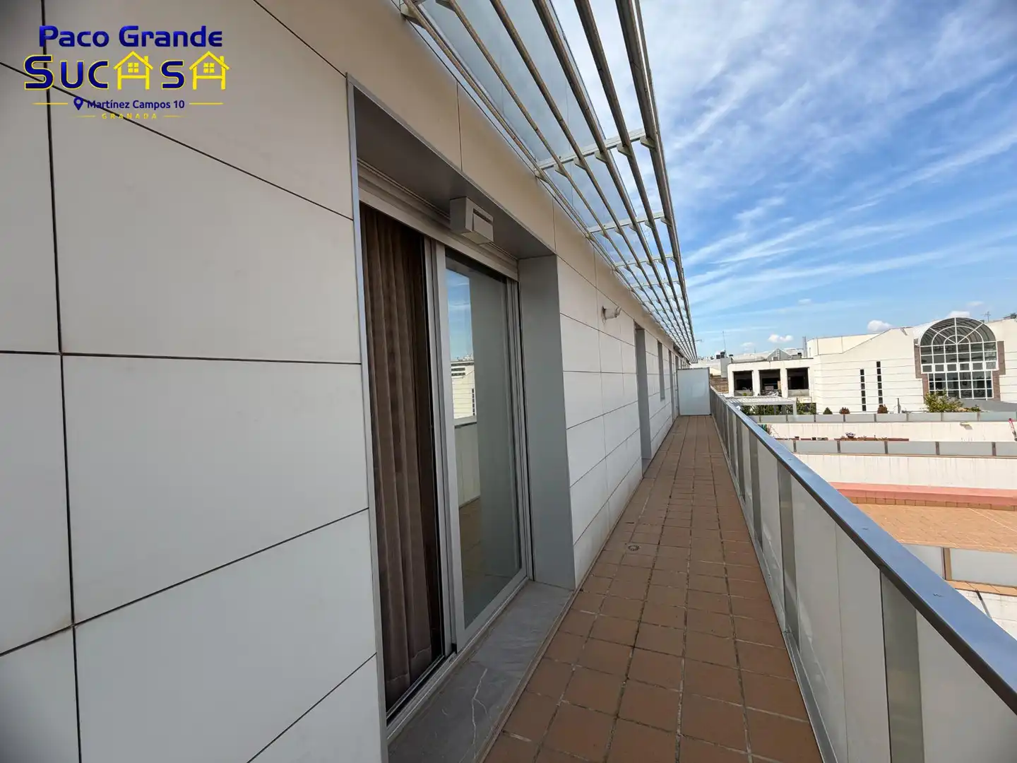 Exterior view of Flat for rent in Granada  with Air Conditioner, Heating and Parquet flooring