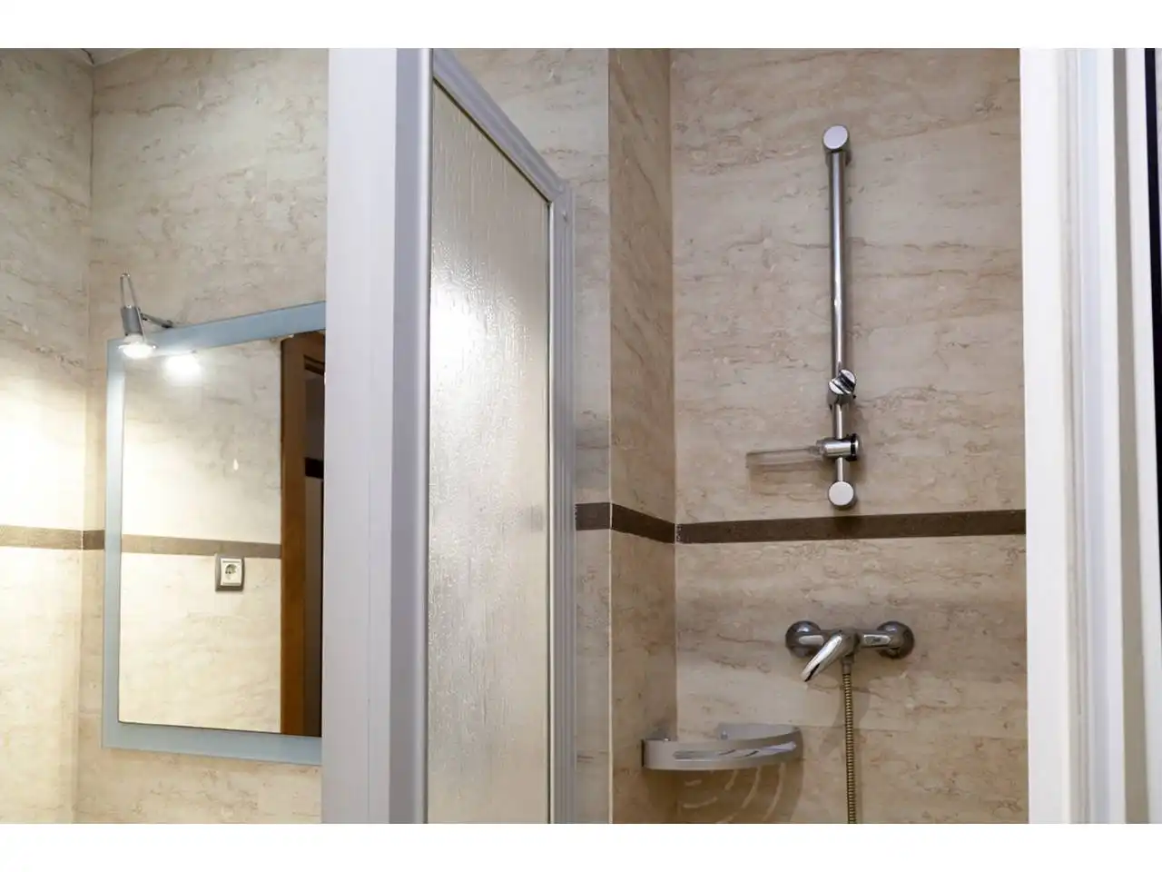 Baño de Piso en venta en Barcelona con Aire acondicionado
