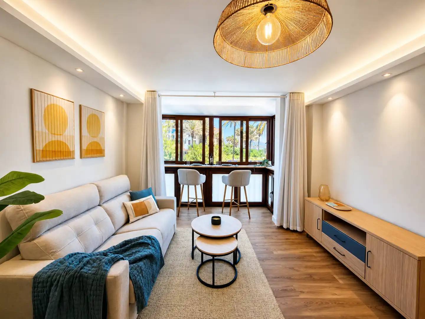 Wohnzimmer von Wohnung zum Verkauf in Manilva mit Klimaanlage, Terrasse und Möbliert