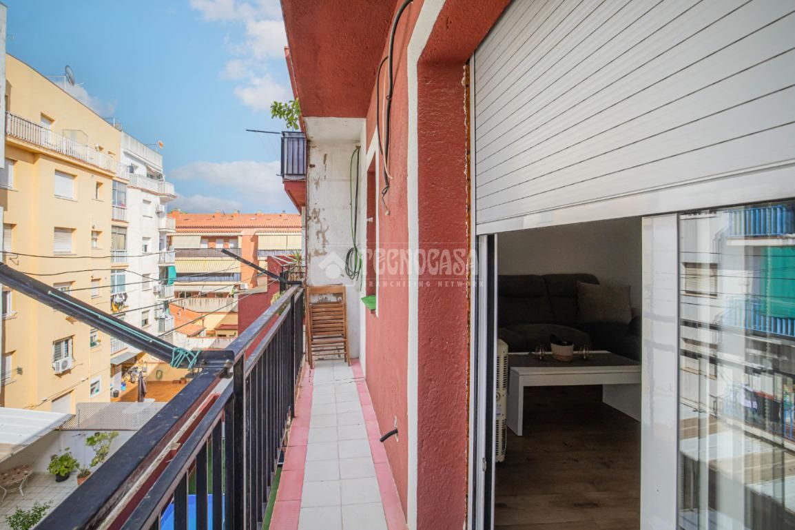 Piso en venta en Centre, Ripollet