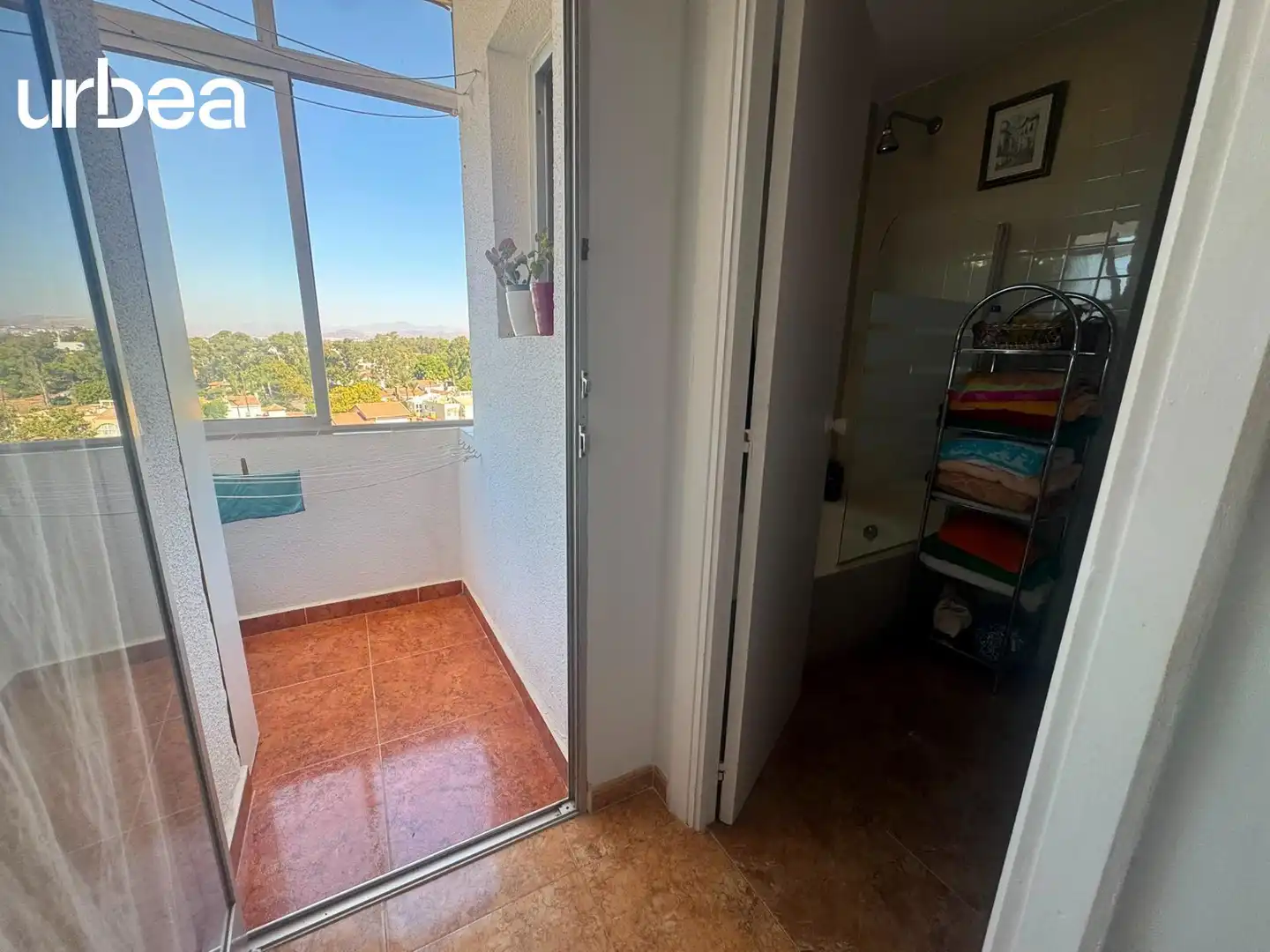 Bany de Apartament de lloguer en Málaga amb Piscina comunitària
