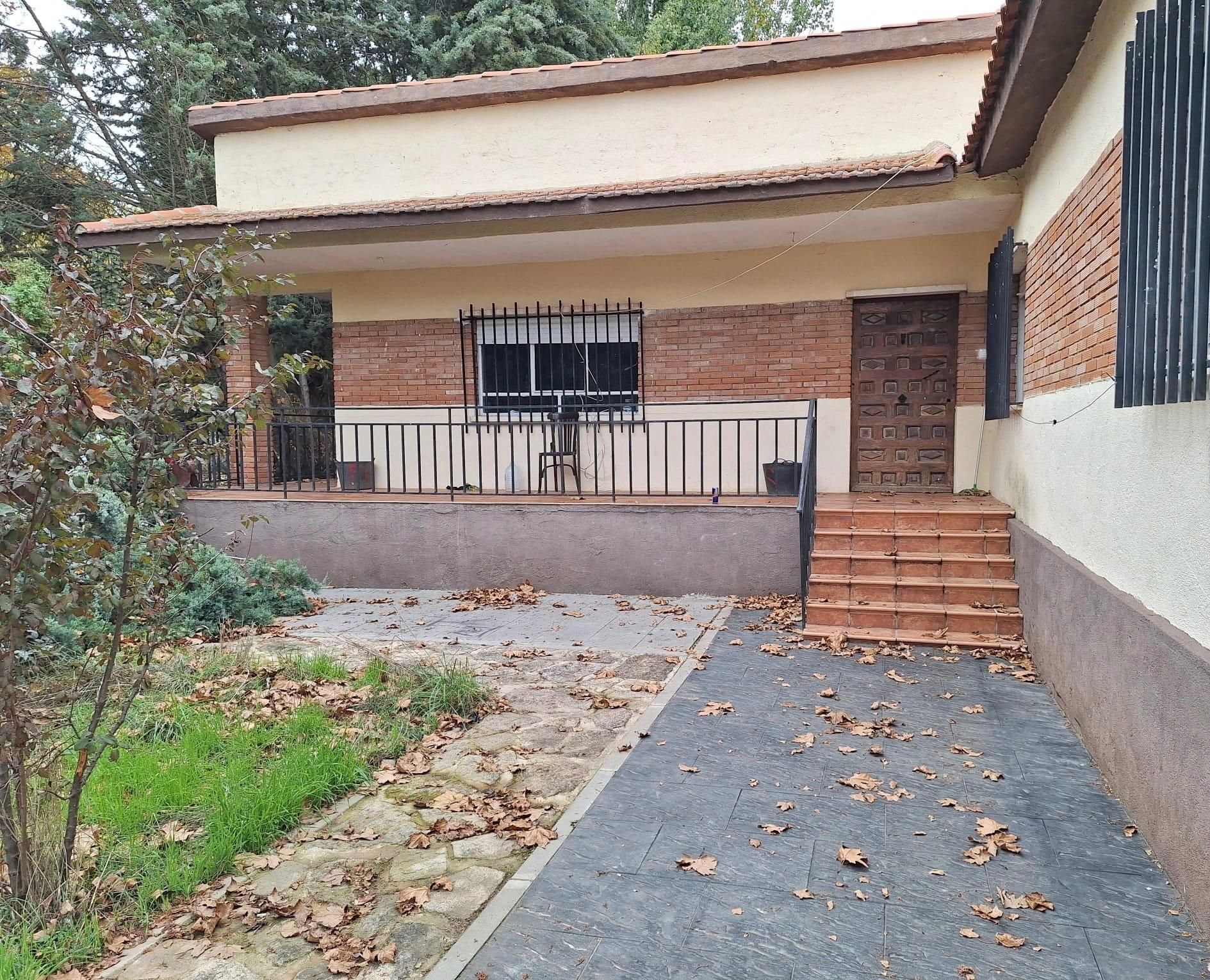 Exterior view of Country house for sale in Aldearrubia
