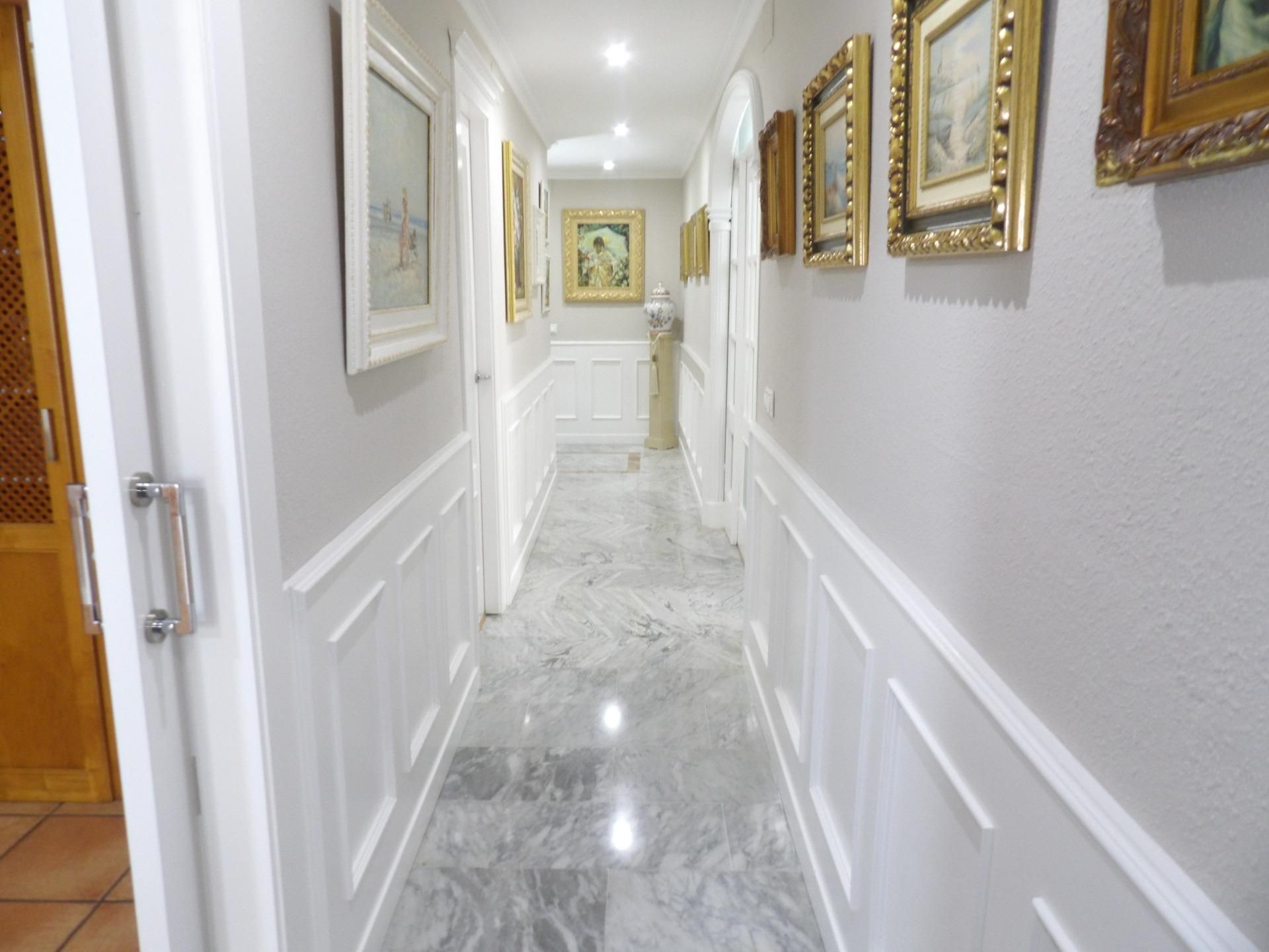 Flat for sale in Algeciras  with Air Conditioner, Heating and Private garden