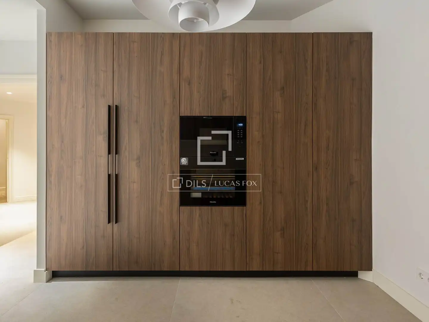Kitchen of Flat for sale in Barcelona  with Air Conditioner, Heating and Parquet flooring