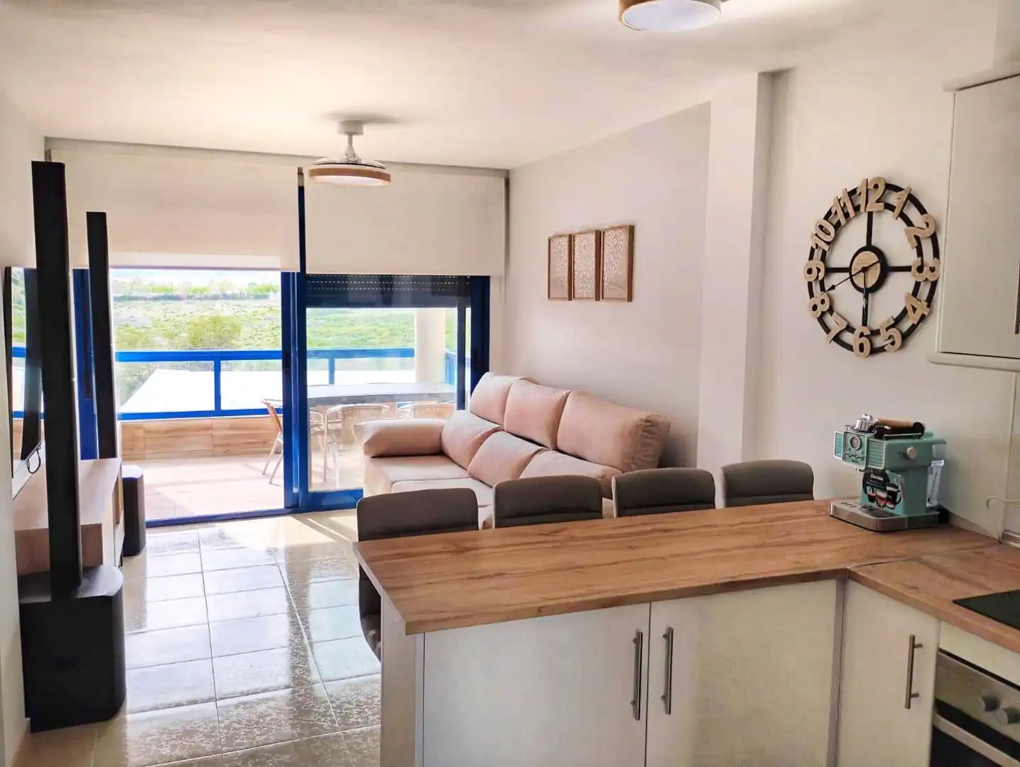 Wohnzimmer von Wohnung zur Miete in Cartagena mit Klimaanlage, Heizung und Möbliert
