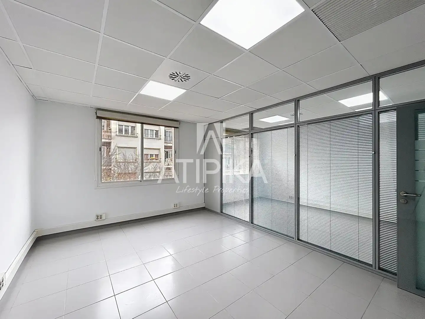 Oficina de alquiler en Barcelona con Aire acondicionado