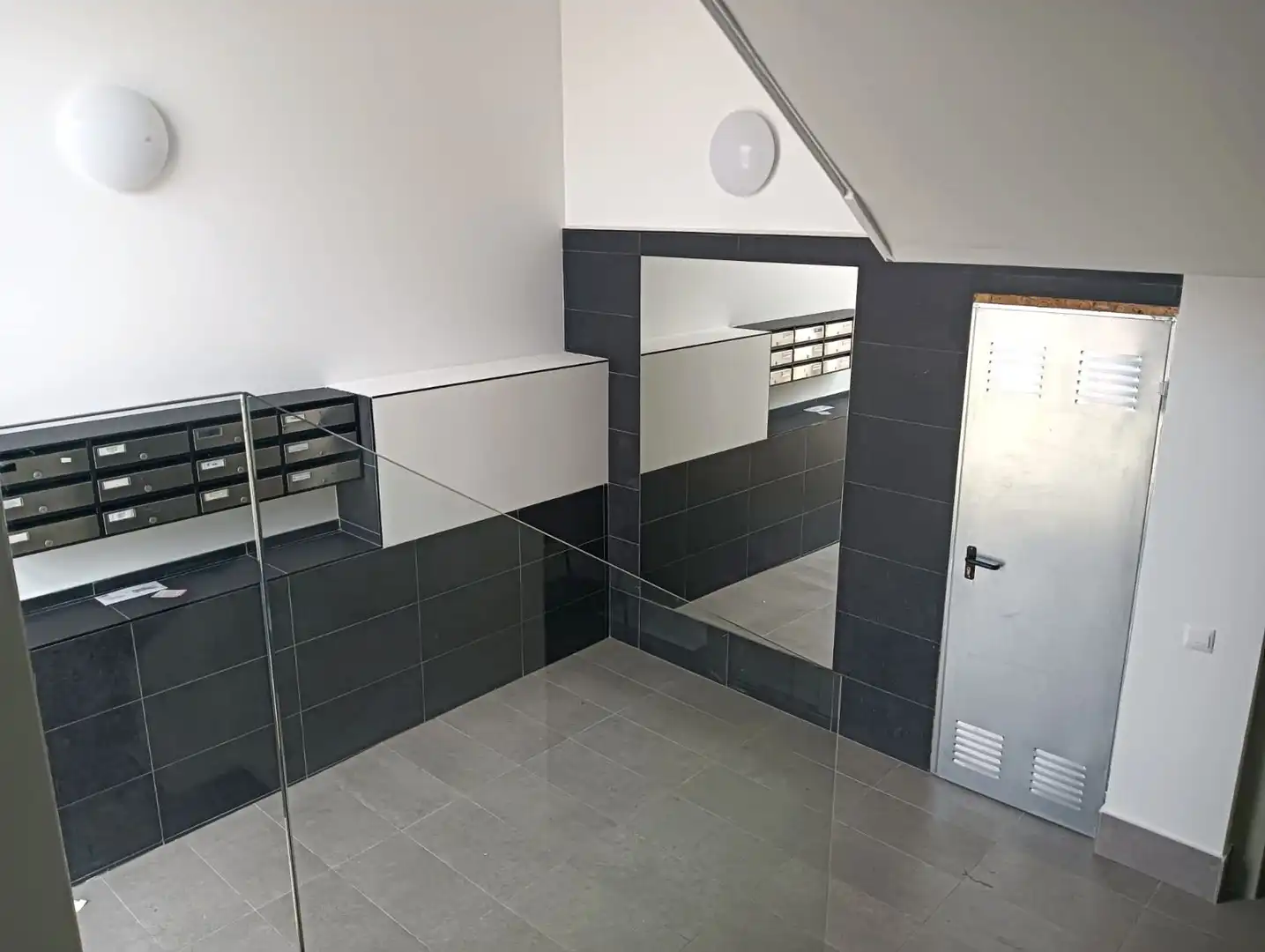 Bathroom of Flat for sale in Santander  with Heating, Terrace and Storage room