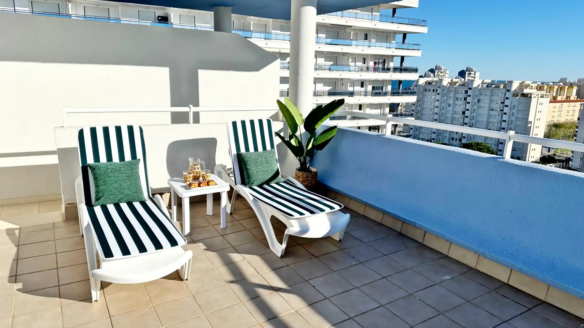 Terrassa de Apartament de lloguer en Gandia amb Aire condicionat, Calefacció i Terrassa