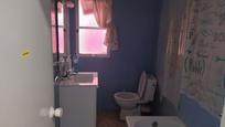 Bathroom of Flat for sale in Torrevieja  with Balcony