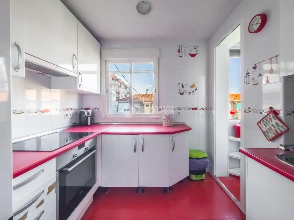 Cocina de Piso en venta en Madrid con Calefacción, Terraza y Balcón