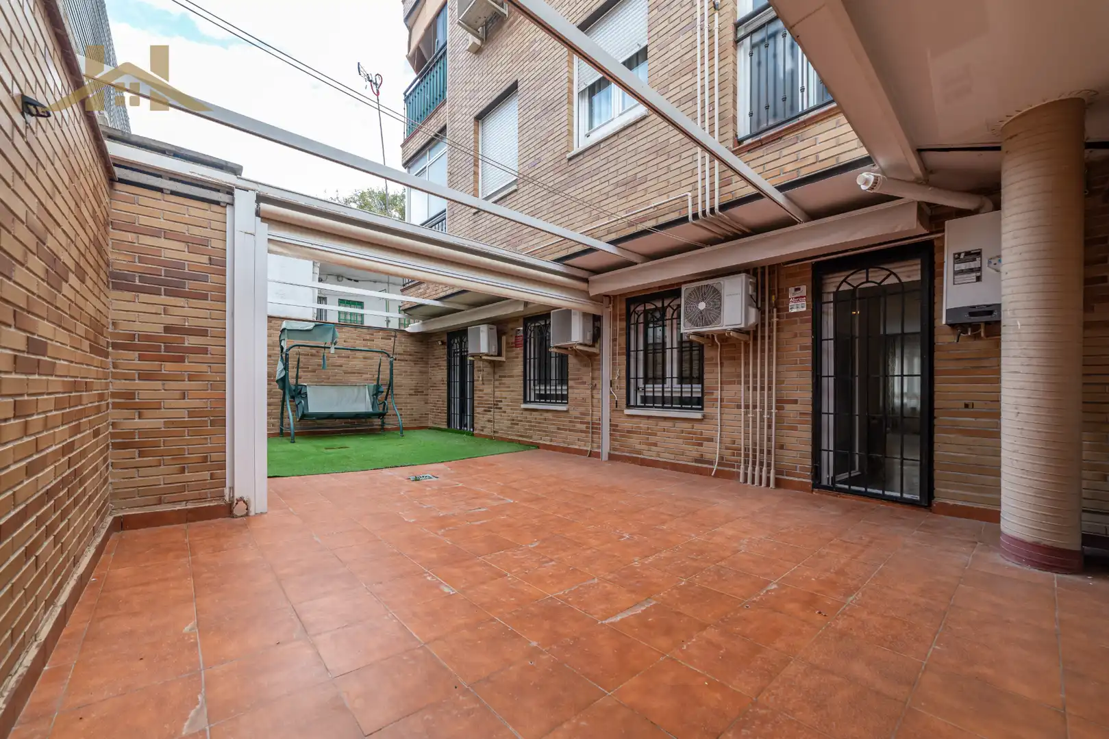 Terraza de Piso en venta en Las Dehesillas - Vereda de los Estudiantes