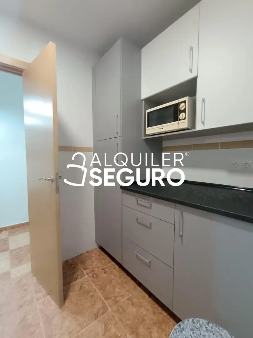 Kitchen of Flat for rent in Parla