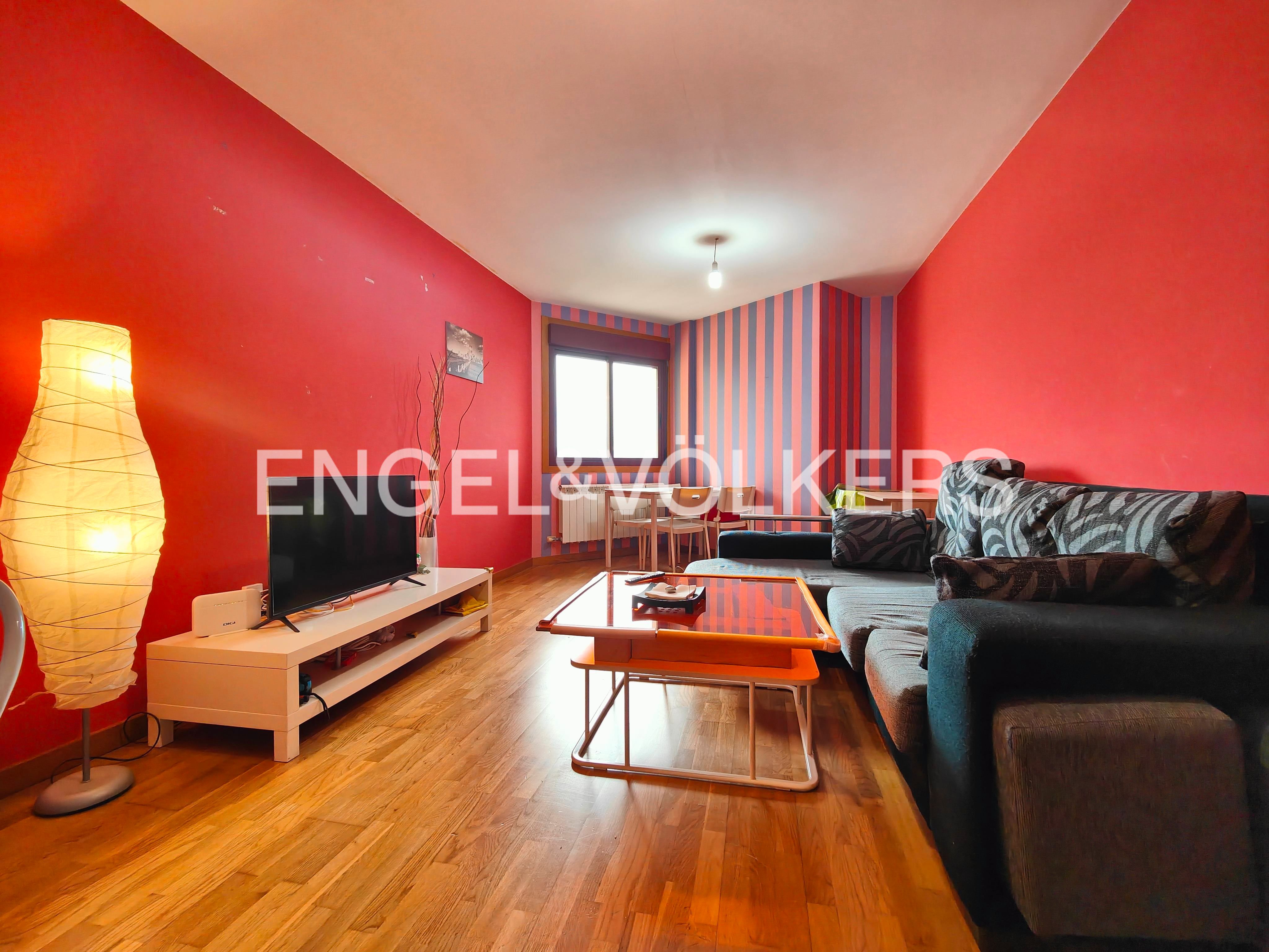 Living room of Apartment for sale in Poio  with Heating, Parquet flooring and Storage room