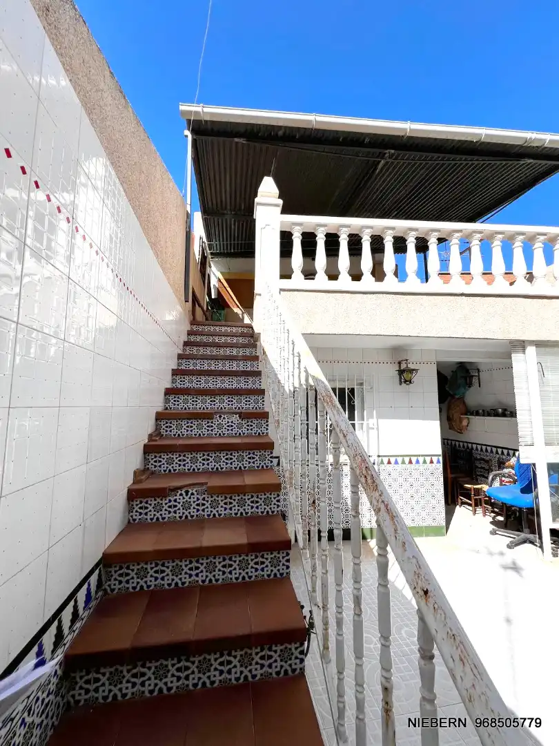 Casa adosada en venta en Calle Nueva, Los Barreros - Cuatro Santos