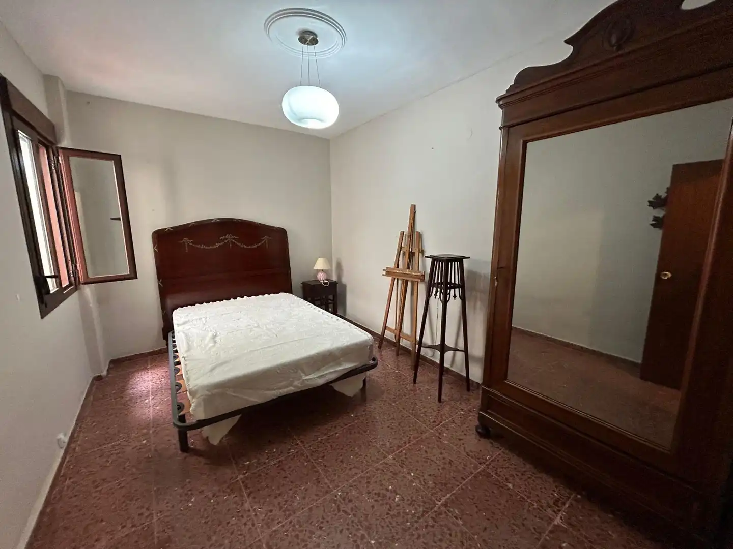Dormitori de Pis en venda en Antequera amb Aire condicionat, Calefacció i Moblat
