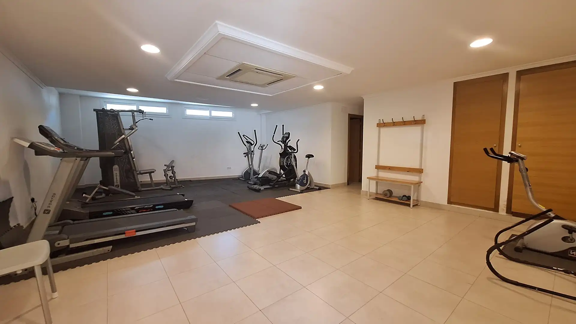 Flat for sale in Jávea / Xàbia  with Air Conditioner, Terrace and Swimming Pool