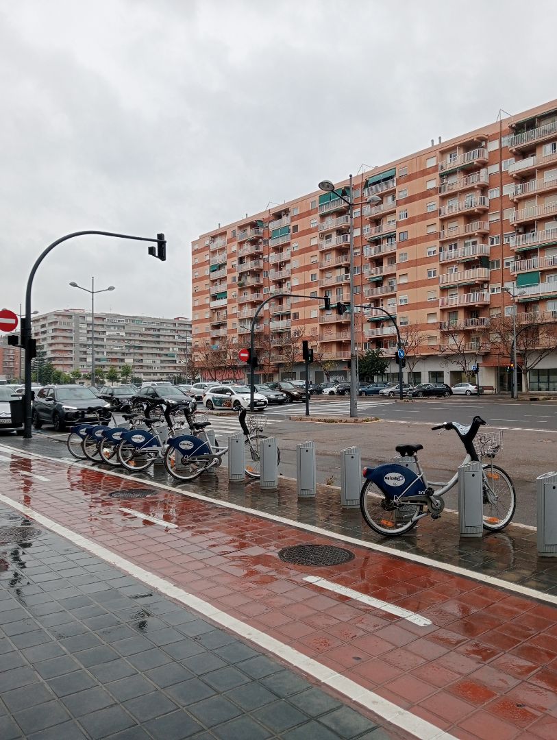 Parking de Piso en venta en  Valencia Capital con Amueblado, Horno y Lavadora