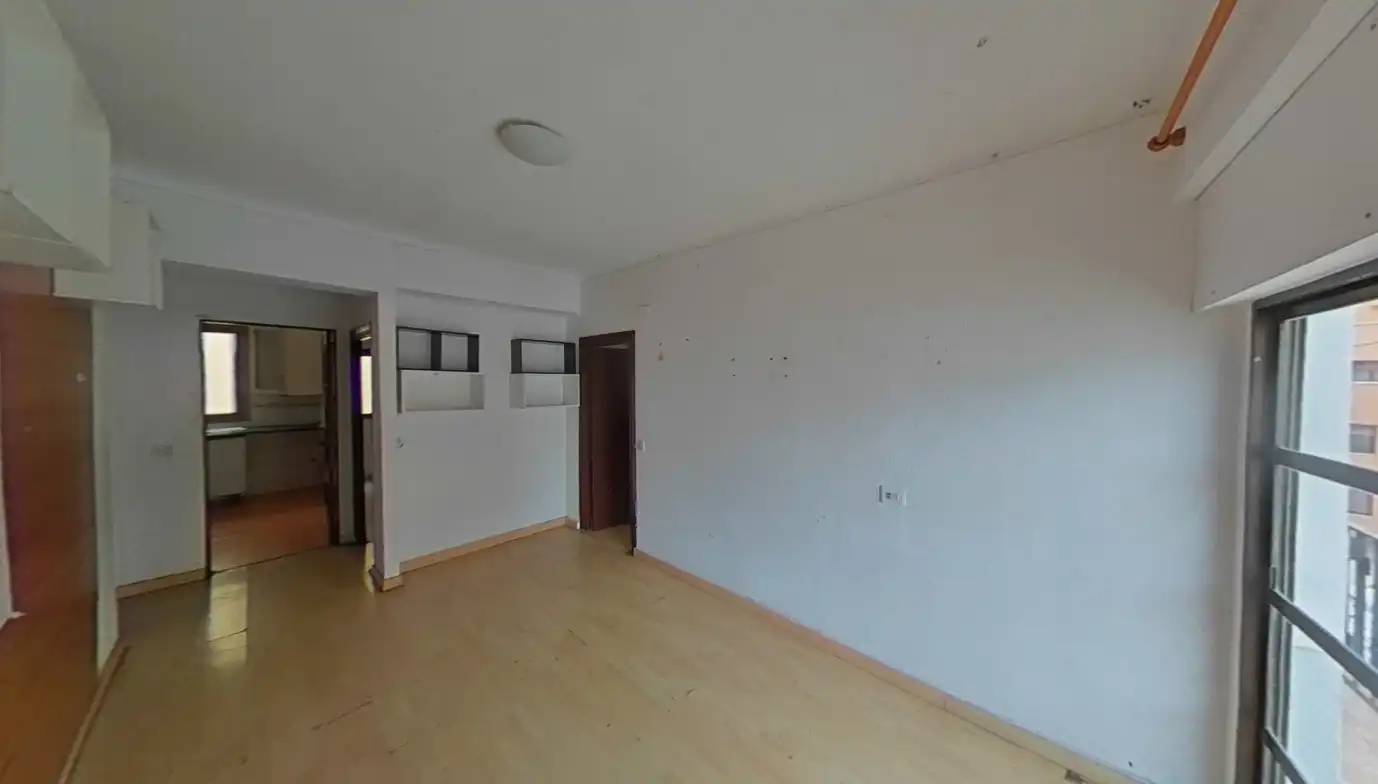 Piso en venta en  Almería Capital