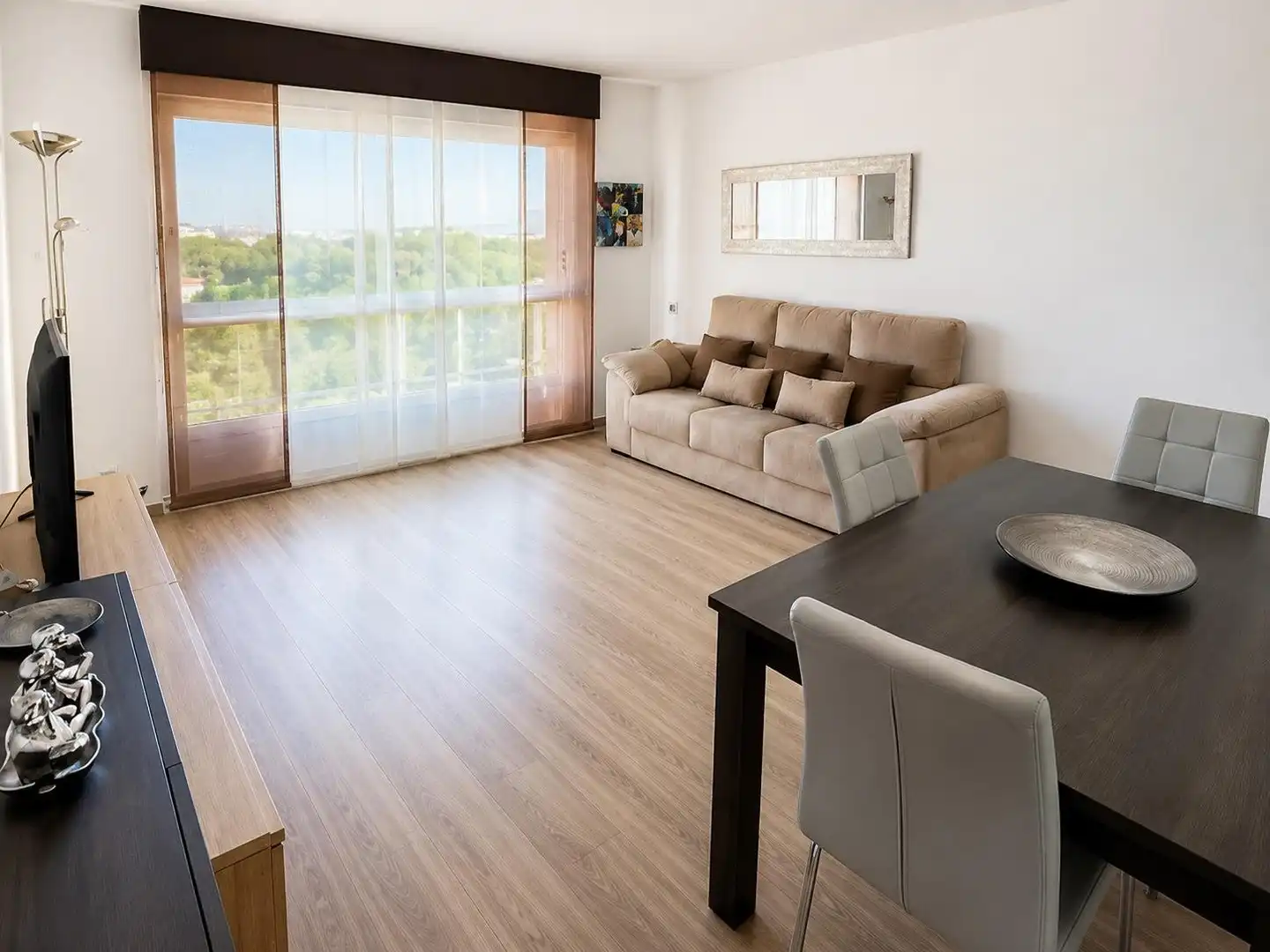 Sala de estar de Piso en venta en Barcelona con Parquet