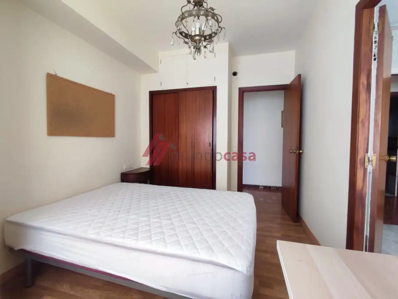 Habitación de Piso de alquiler en Ferrol con Calefacción, Parquet y Terraza