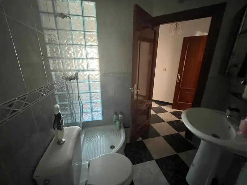 Baño de Finca rústica en venta en Huesa con Calefacción, Jardín privado y Terraza