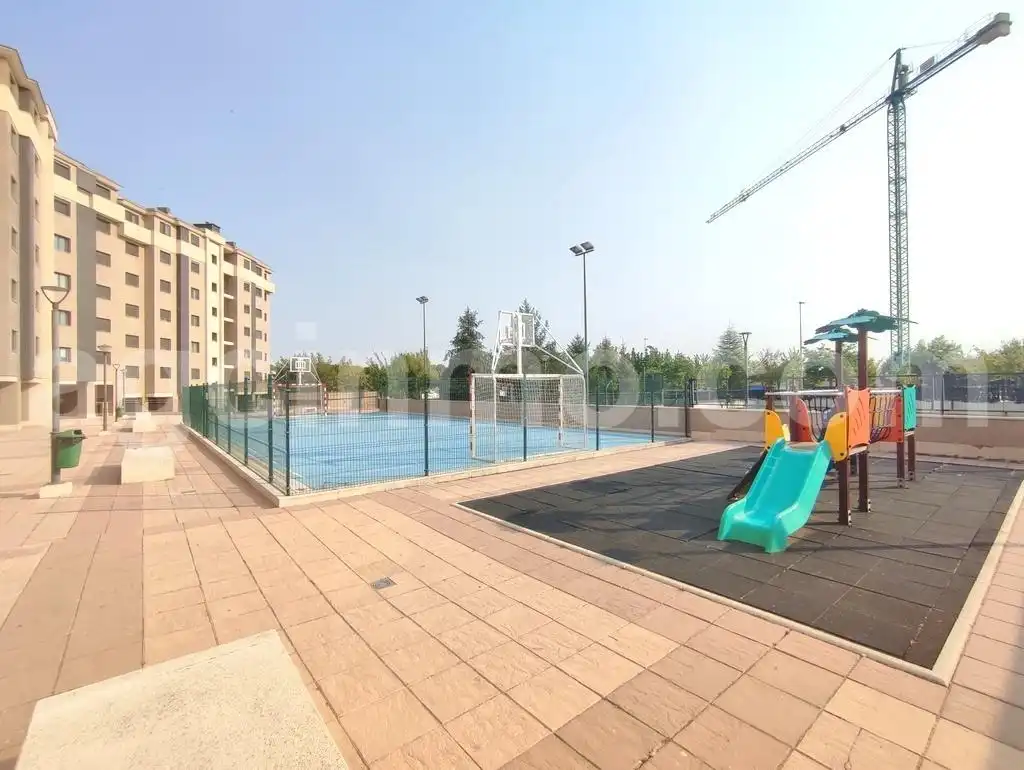 Piscina de Pis en venda en Valladolid amb Calefacció, Terrassa i Traster