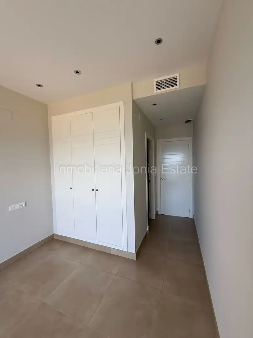 Dormitori de Apartament de lloguer en Villajoyosa / La Vila Joiosa amb Aire condicionat, Jardí privat i Terrassa