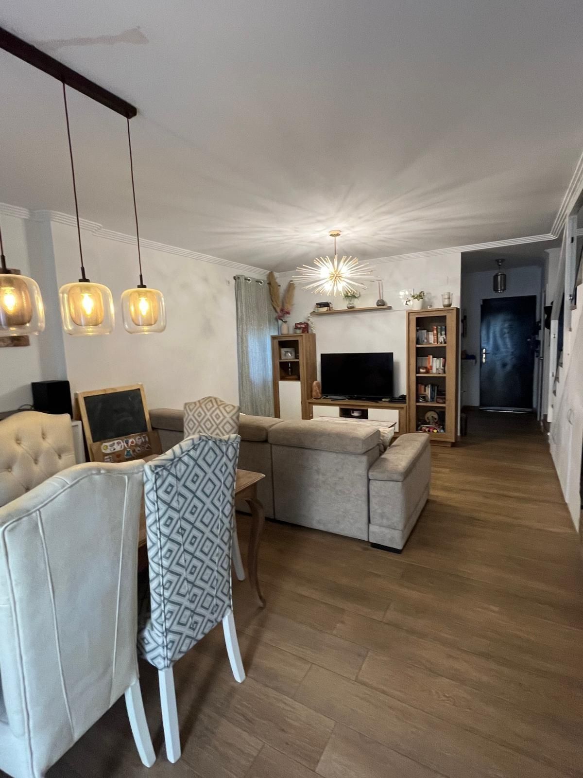 Living room of Single-family semi-detached for sale in Algeciras  with Storage room and Swimming Pool