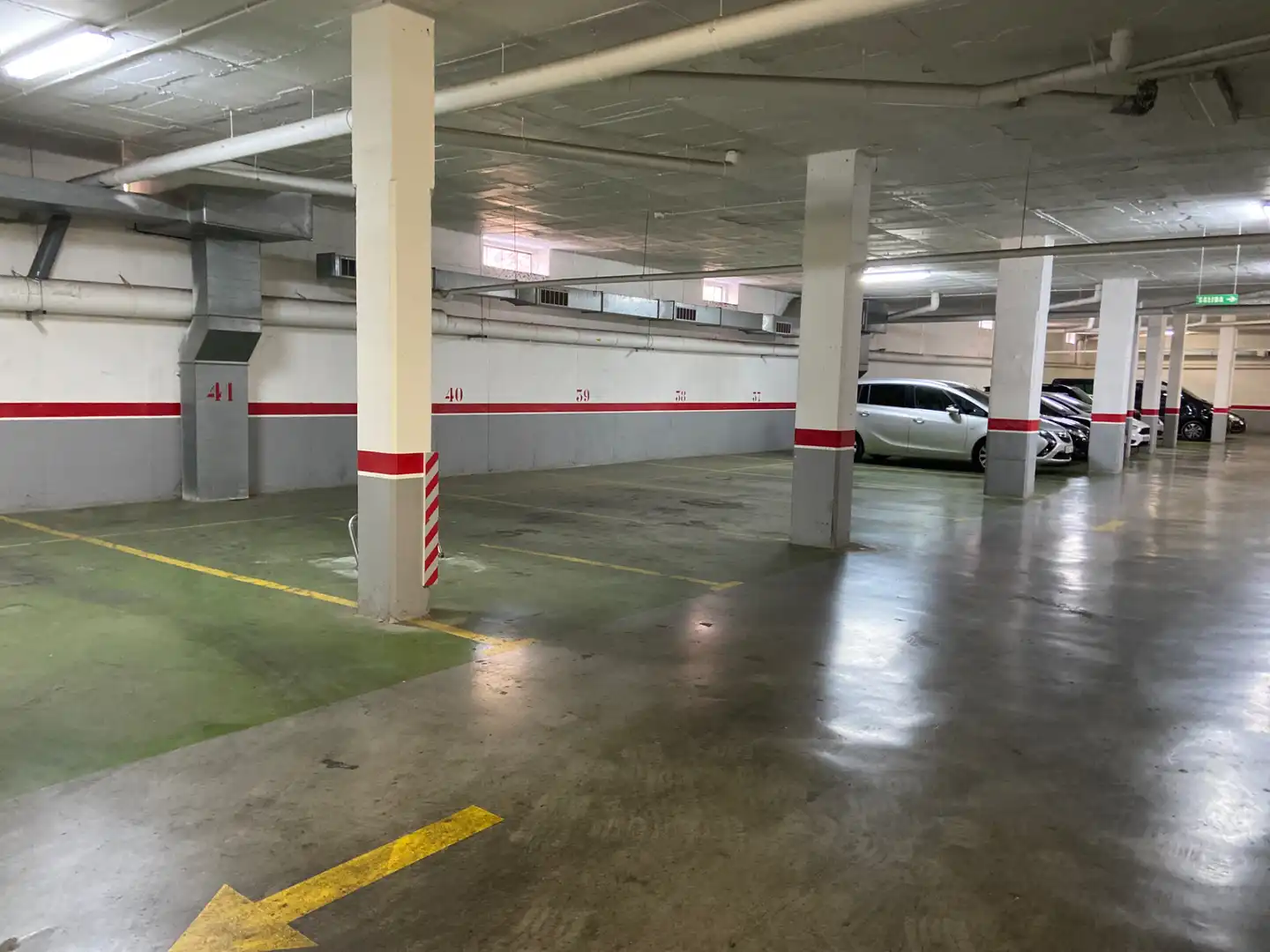 Individuel avec ascenseur à vendre à Carrer de Montserrat Roig 5, imagen 2