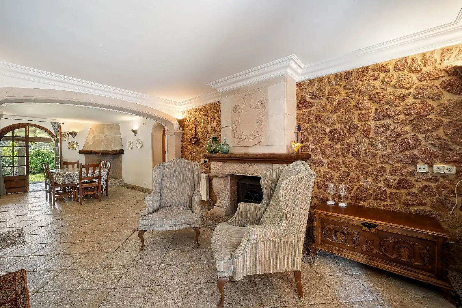 Country homes for sale in Pollença  with Air Conditioner, Heating and Private garden